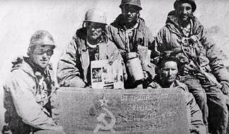 Описание: Факт дня 14 июля: пик Череповец в горах Памира