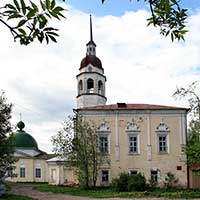 С 1965 по 2011 г. библиотека в Тотьме располагалась в церкви Воскресенья по ул. Ворошилова, д. 2