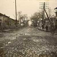 Вид на улицу Урицкого (совр. Козленская) в сторону Центра Вологды. Фото 1946 г.