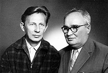 Рис.5
Константин Коничев с поэтом Михаилом Дудиным. Лениздат. 1963 г.