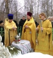 Молебен у могилы святого праведного Александра Баданина на Горбачевском кладбище г. Вологды возле Лазаревской церкви