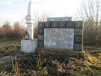 Памятник погибшим воинам-землякам, д. Кожаево.