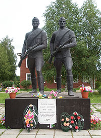 Памятник землякам, погибшим в годы Великой Отечественной войны, с. Чушевицы.