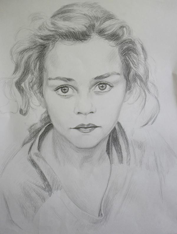 Портрет девочки ( карандаш)